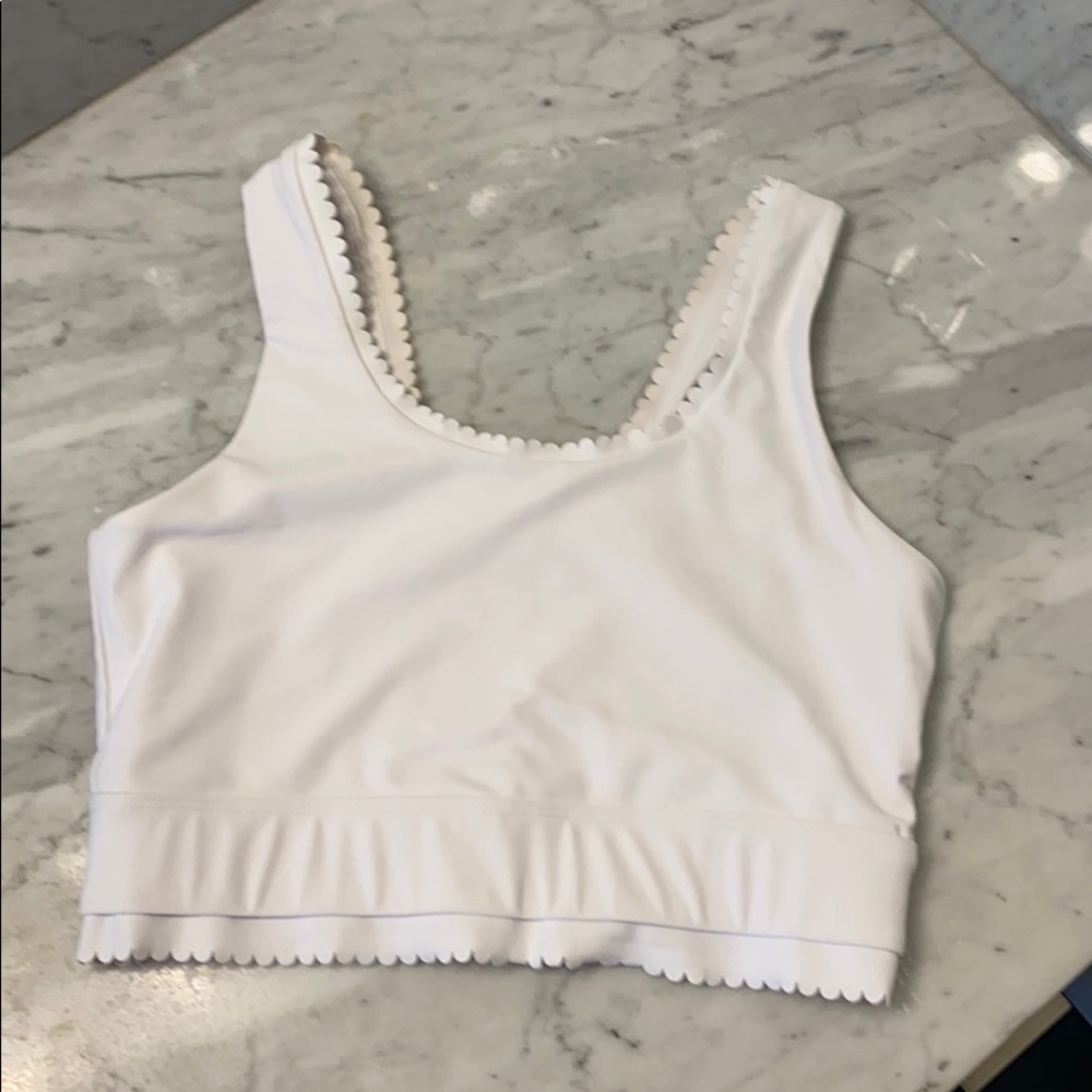 Allfenix White Scalloped Crop Tank / Bra